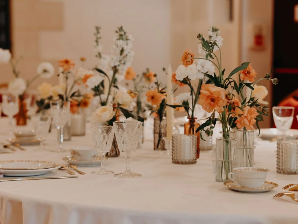 décoration mariage fleurs panneau bienvenue